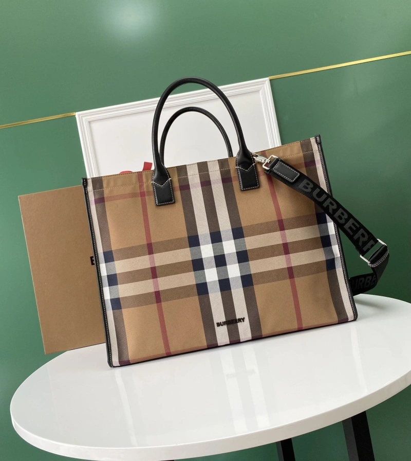 Bv*b*rry shopping bags 4237f-0172