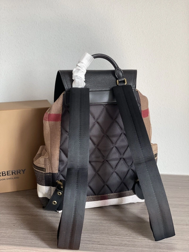 Bv*b*rry backpacks 4237f-0216