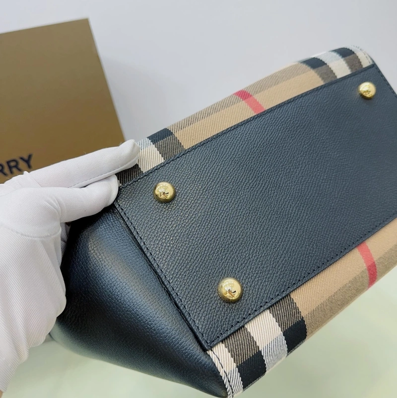 Bv*b*rry shopping bags 4237f-0222