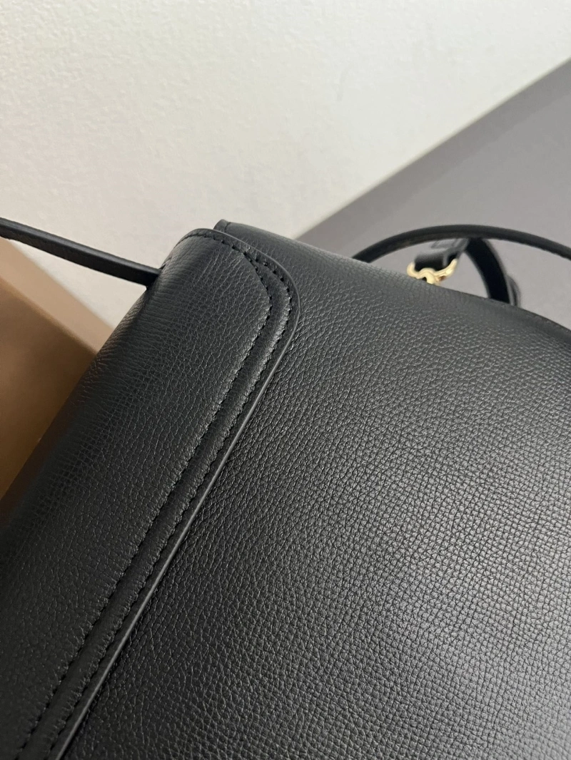 Bv*b*rry top handle bags 4237f-0254