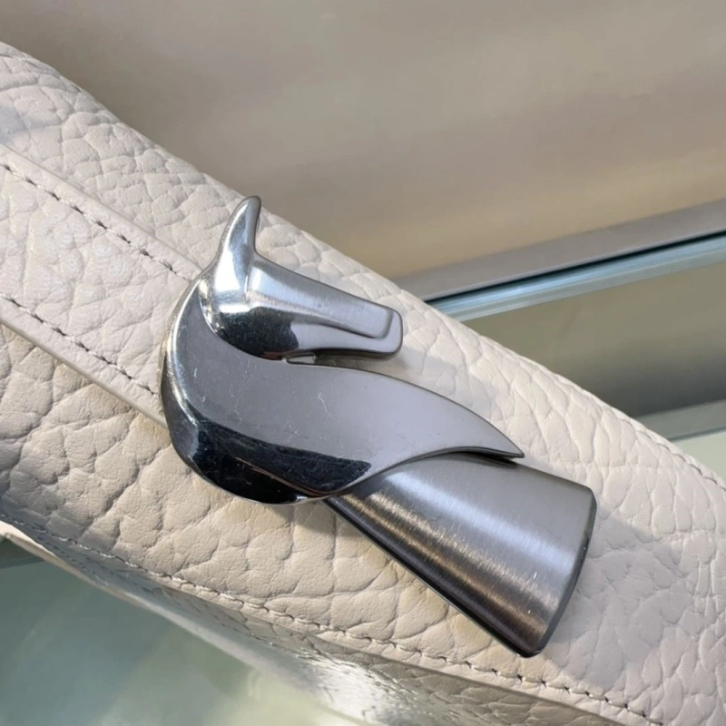 Bv*b*rry top handle bags 4237f-0265