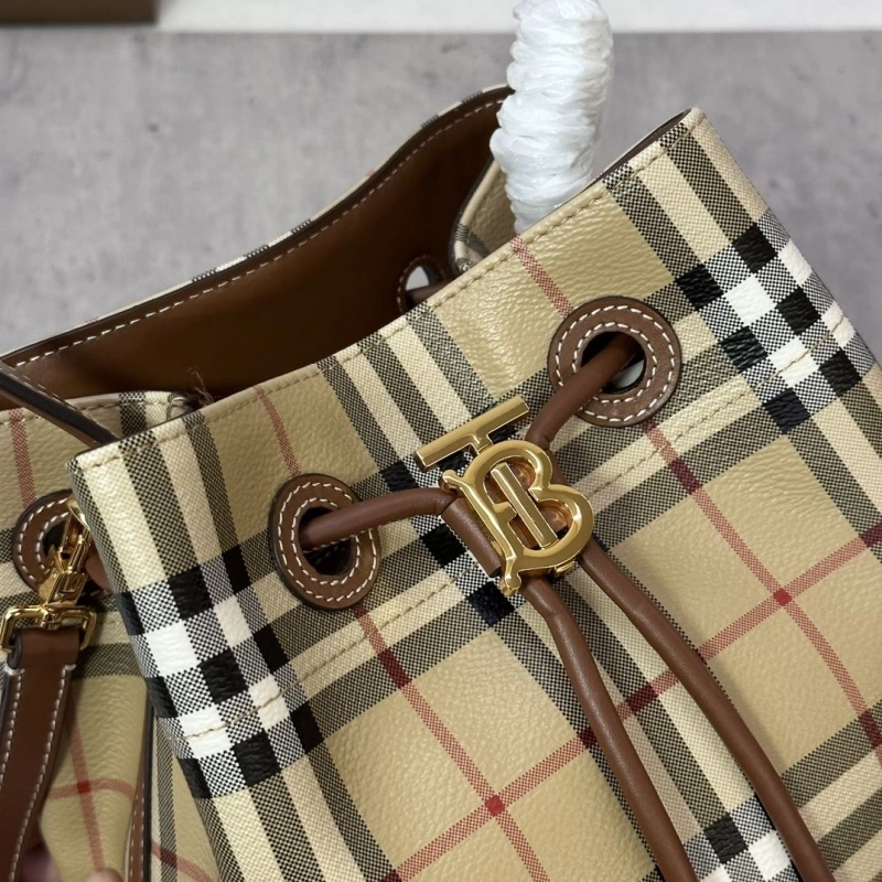 Bv*b*rry bucket bags 4237f-0312