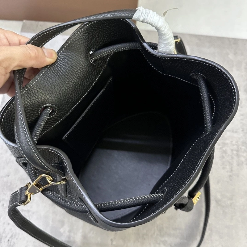 Bv*b*rry bucket bags 4237f-0318
