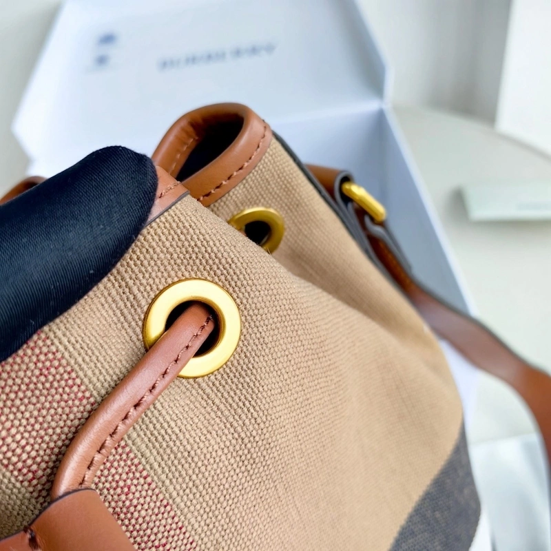 Bv*b*rry bucket bags 4237f-0472