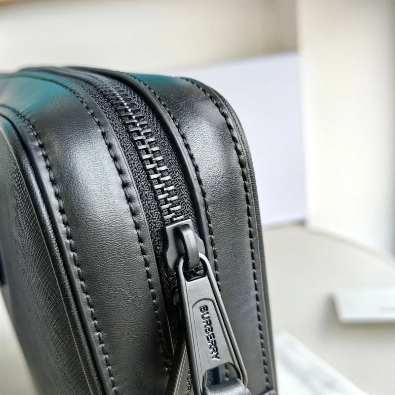 mens Bv*b*rry briefcases 4237f-0476