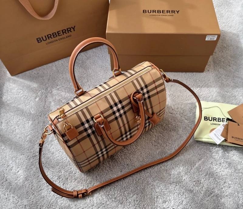 Bv*b*rry speedy bags 4237h-0066