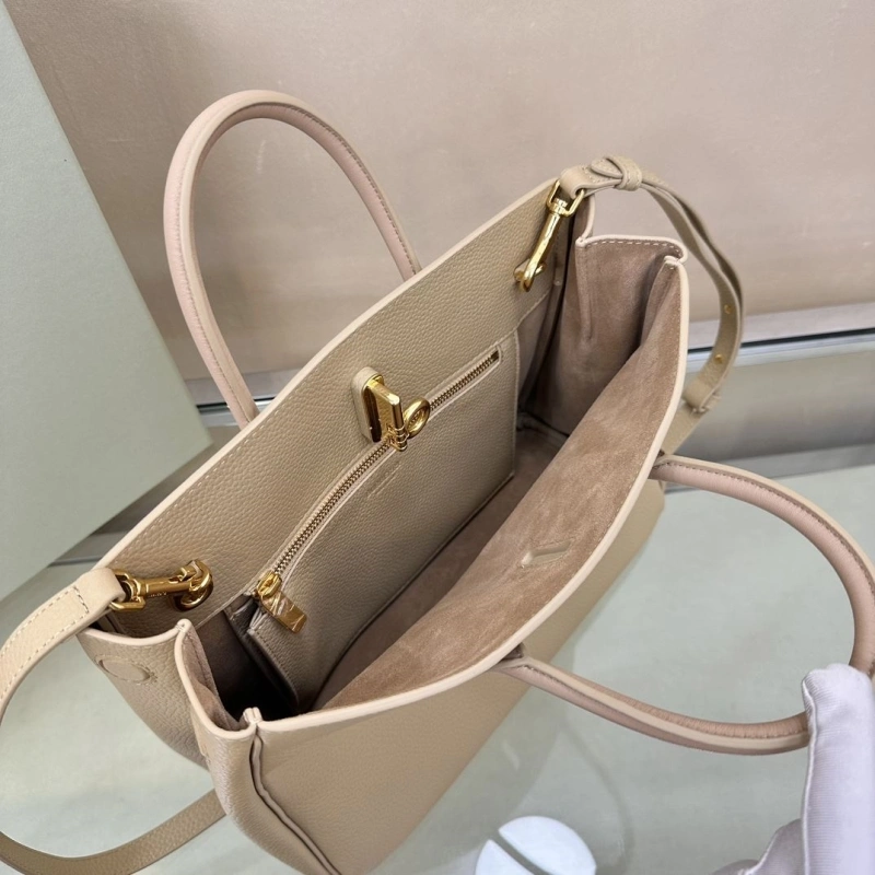 Bv*b*rry shopping bags 4237h-0096