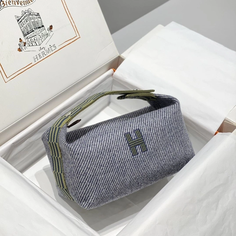 H**me5 constance bags 4248-0202