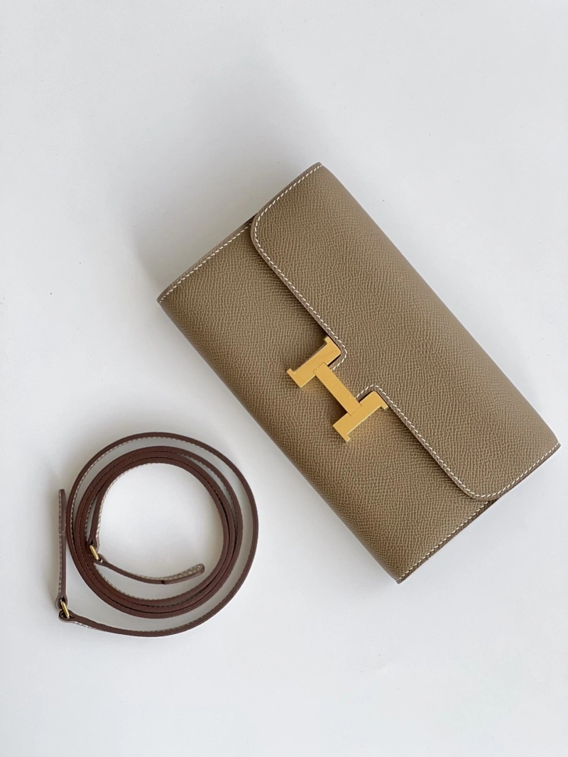 H**me5 wallets 4248c-0085