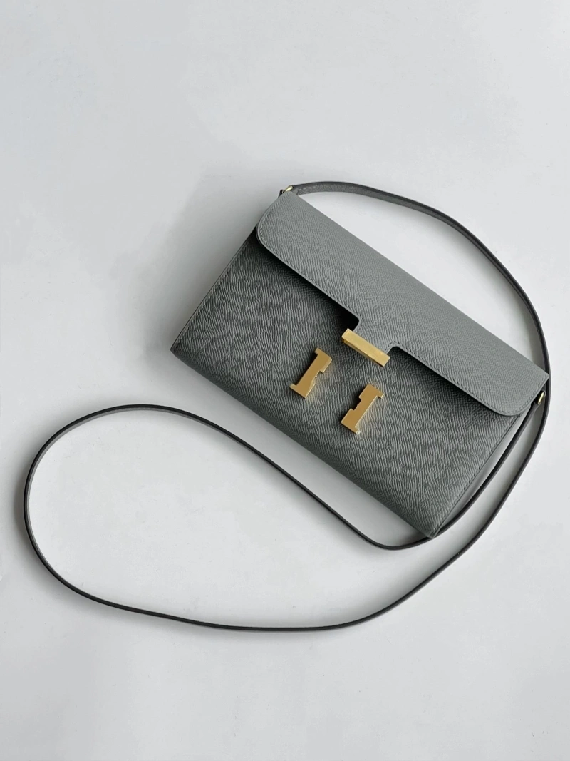 H**me5 wallets 4248c-0096