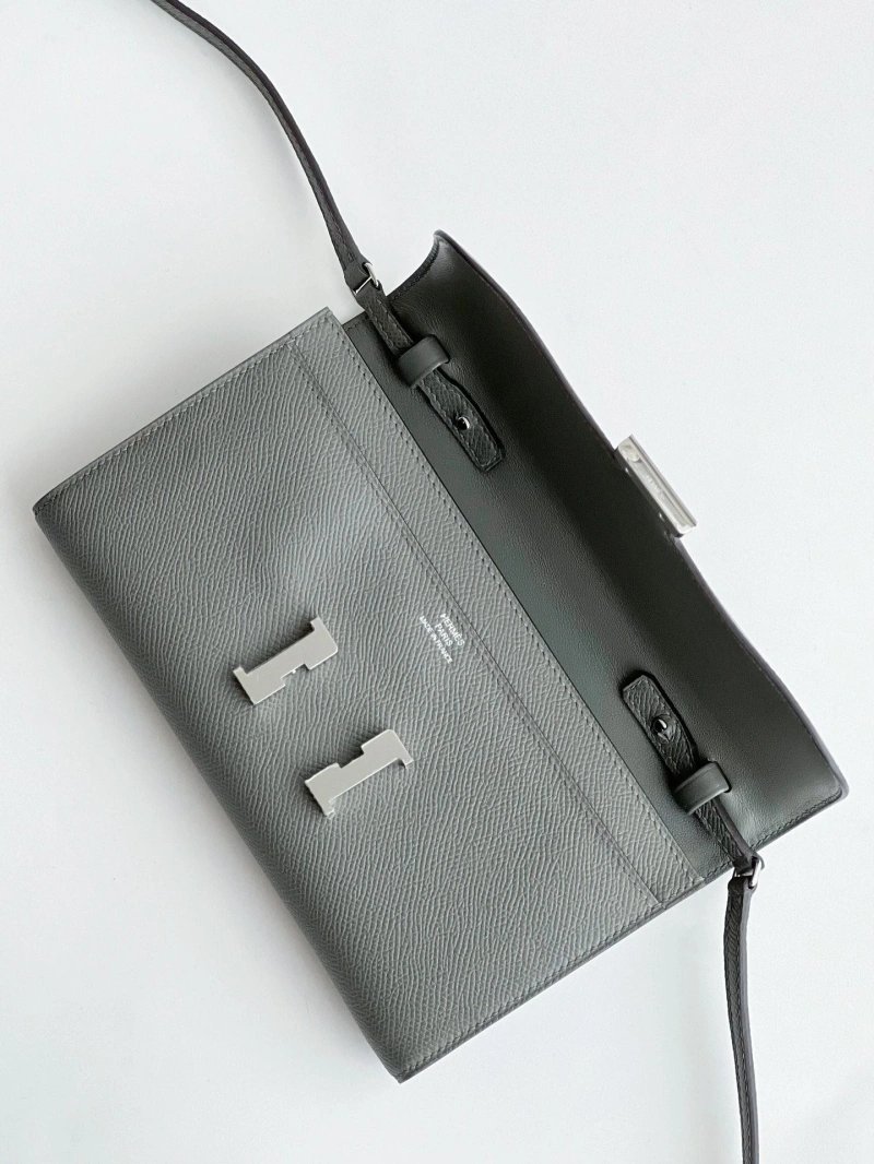 H**me5 wallets 4248c-0097