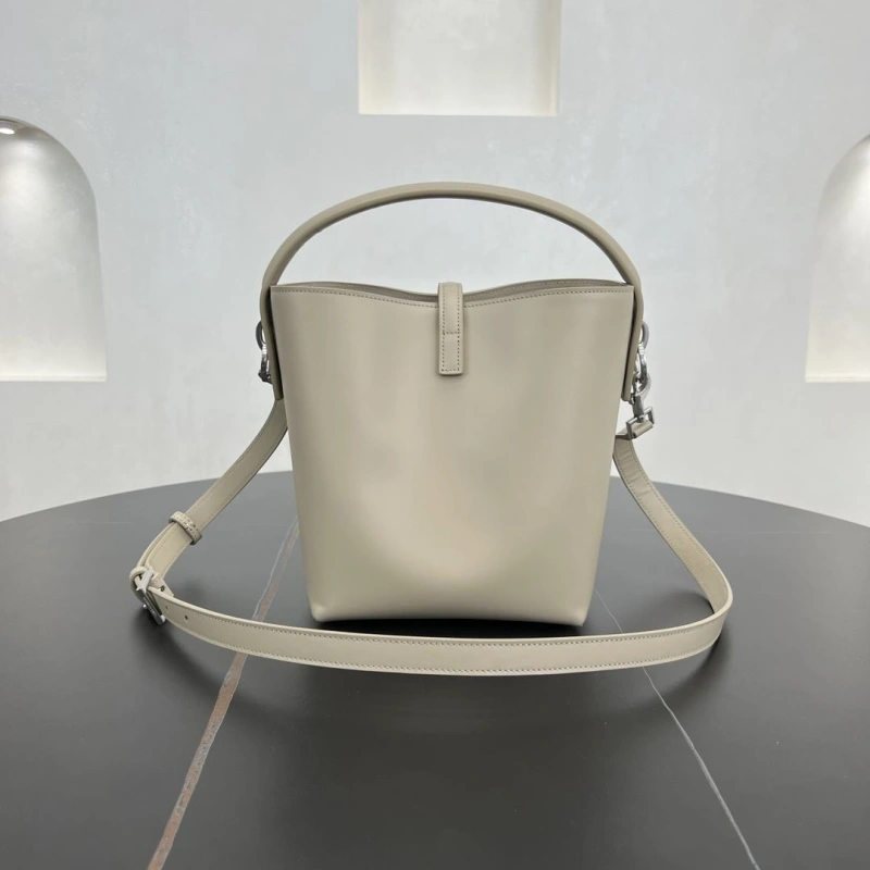 Y51 bucket bags 4250a-0003