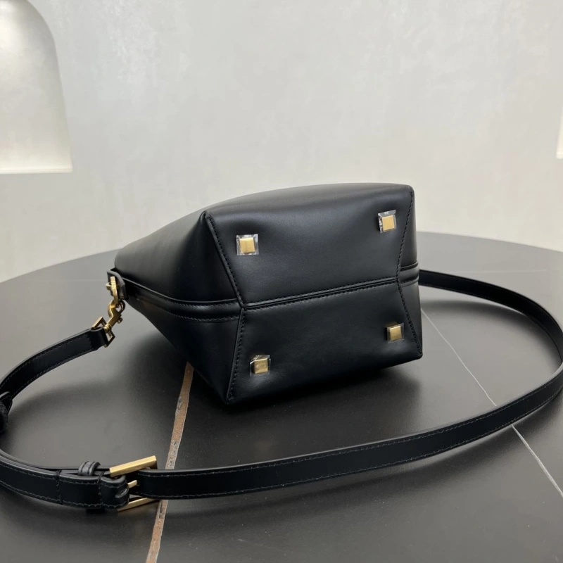 Y51 bucket bags 4250a-0004