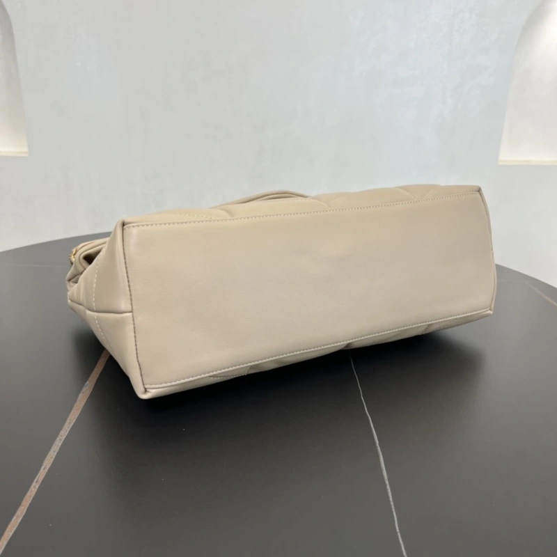 Y51 top handle bags 4250a-0024