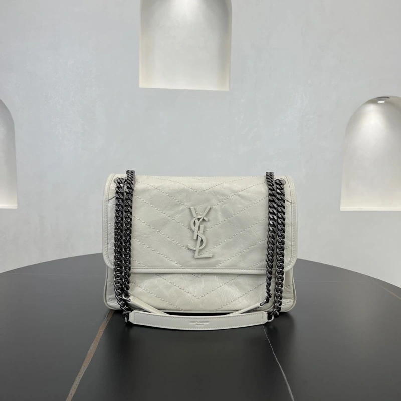Y51 top handle bags 4250b-0024