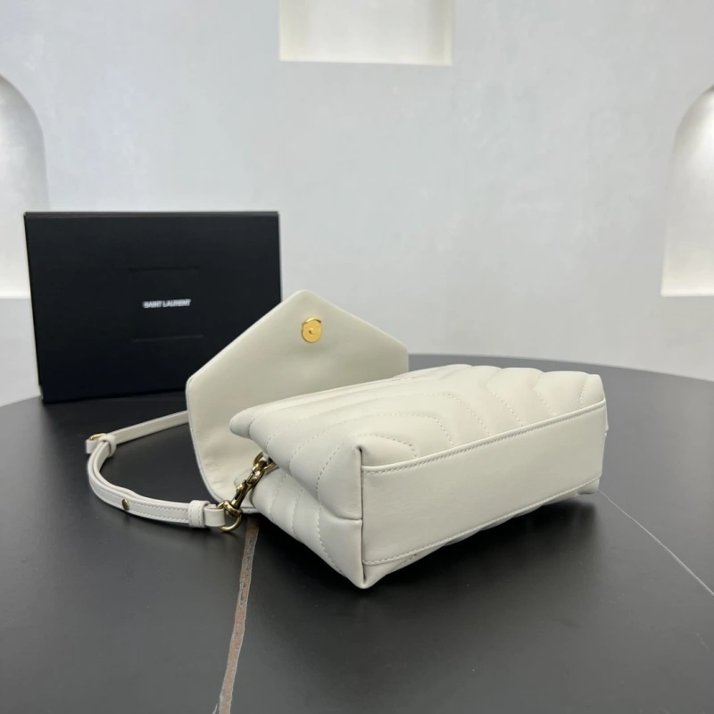 Y51 top handle bags 4250b-0045