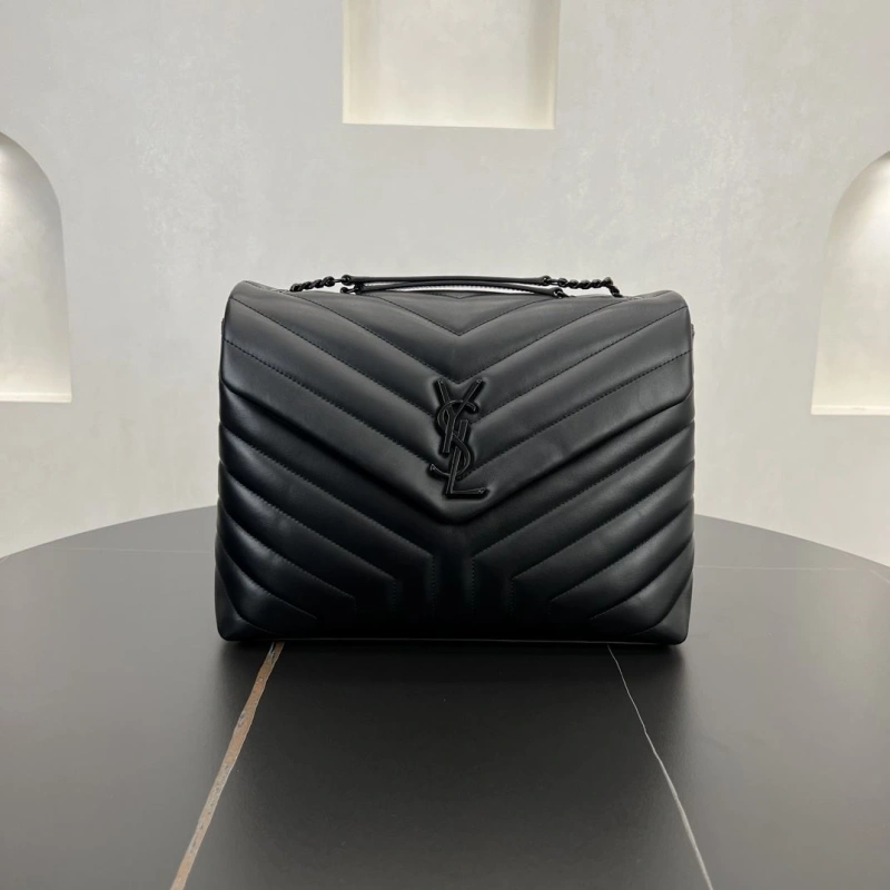 Y51 clutch bags 4250h-0004