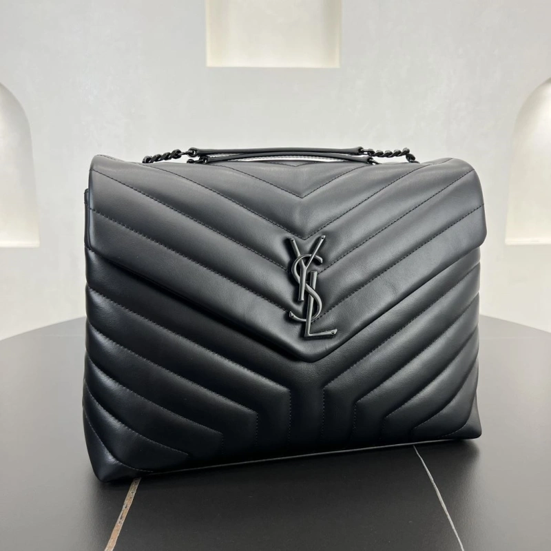 Y51 clutch bags 4250h-0200