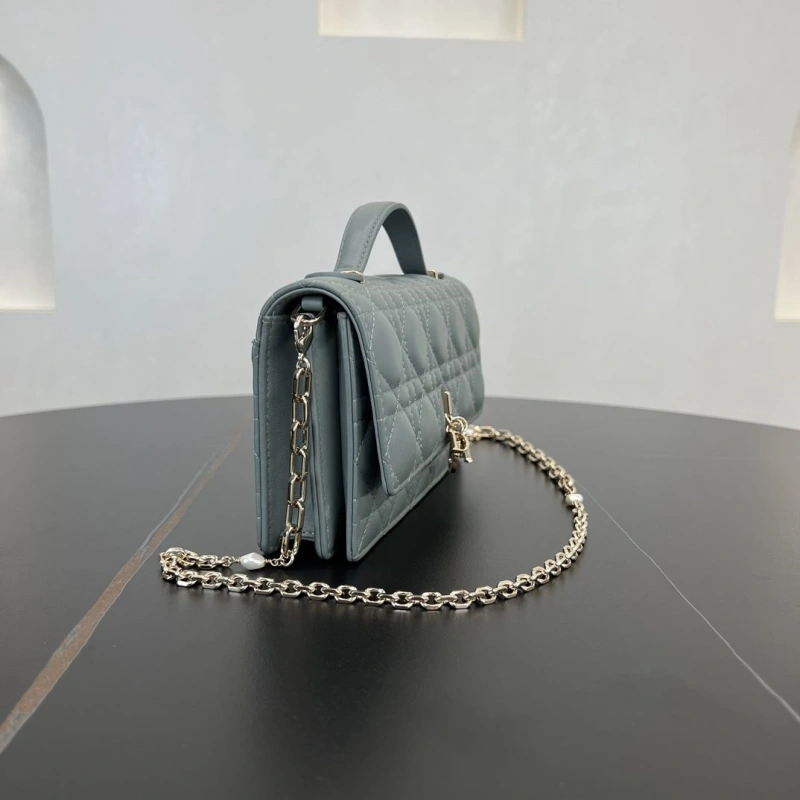 D10r top handle bags 4250i-0032