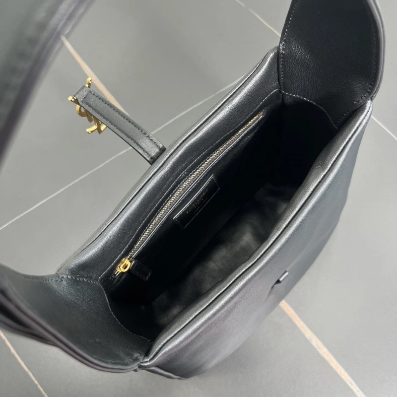 Y51 top handle bags 4250i-0060