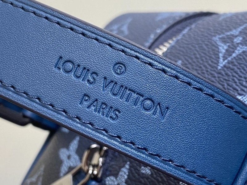 LV Cosmetic Bags 4286A-0140