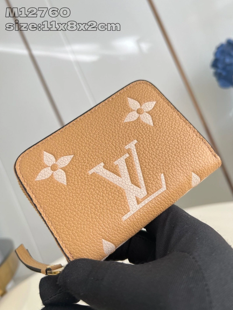 LV Wallets 4286A-0268