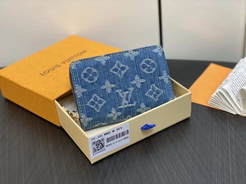 LV Clutch Bags 4286D-0001