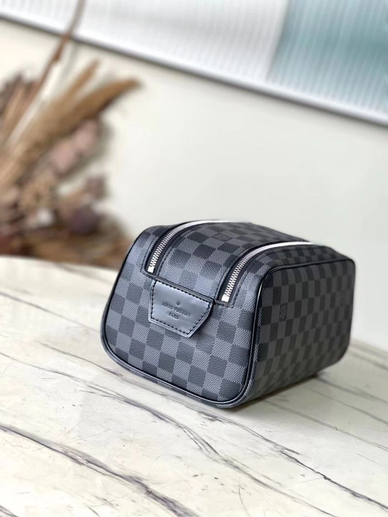 LV Cosmetic Bags 4286D-0084