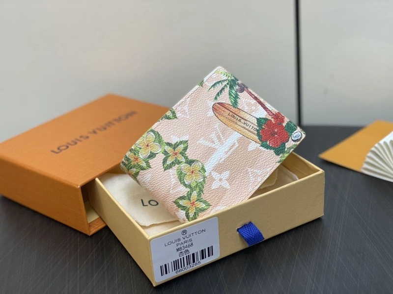 LV Wallets 4286G-0123