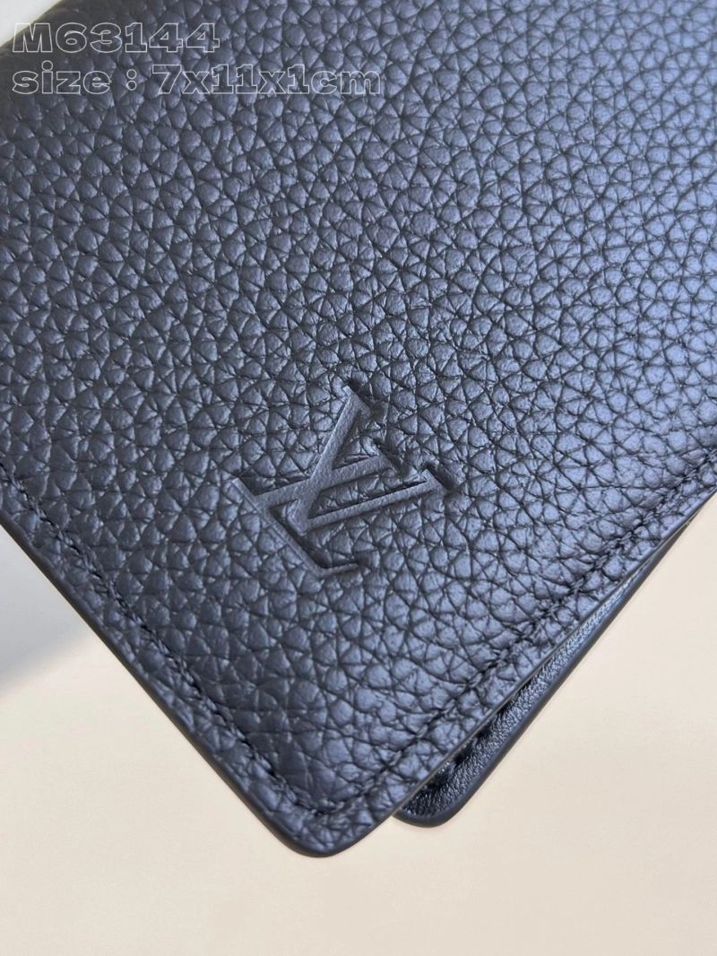 LV Wallets 4286G-0270