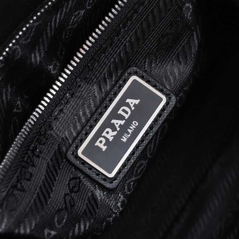 Pra*a clutch bags 4288-0268