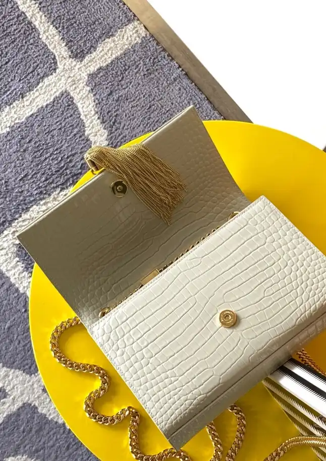 Gvc*1 satchel bags 4334b-0021