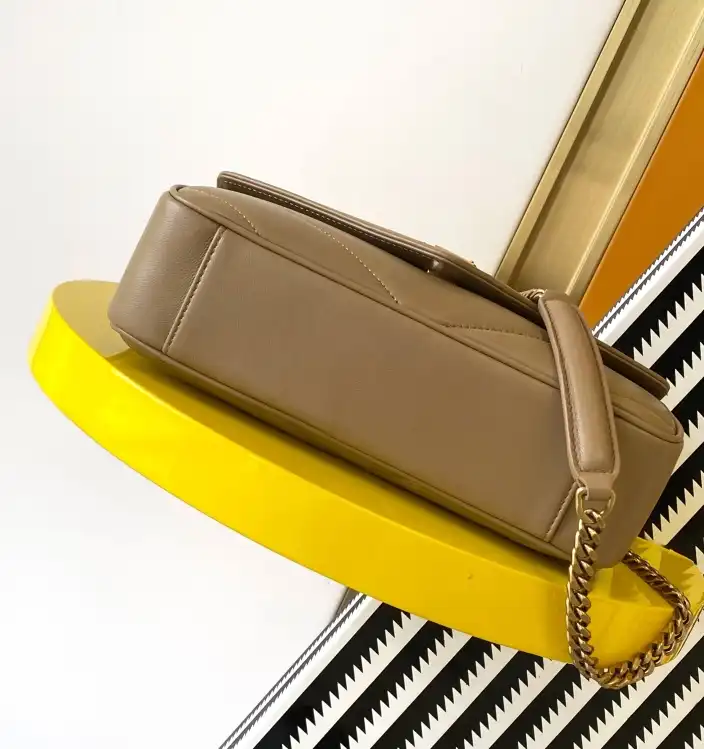 Gvc*1 satchel bags 4334b-0106