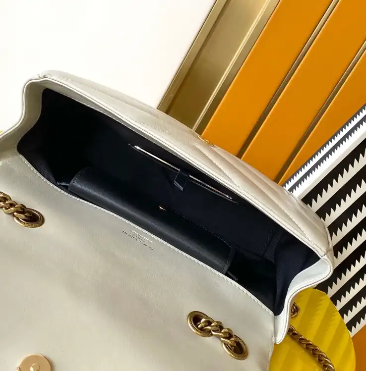 Gvc*1 satchel bags 4334b-0109