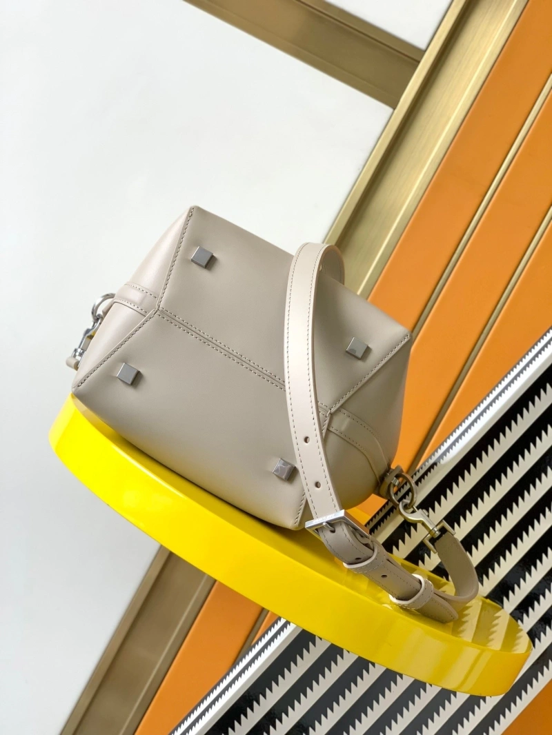 Y51 bucket bags 4334d-0029