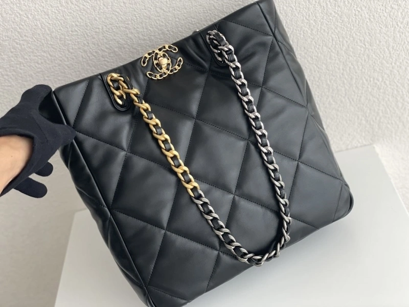Ch**el shopping bags 4345a-0078