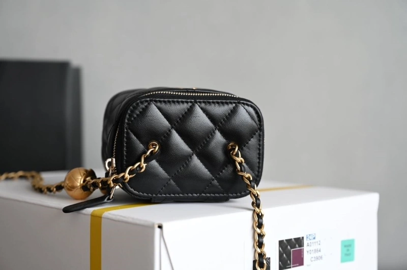 Ch**el cosmetic bags 4345a-0118