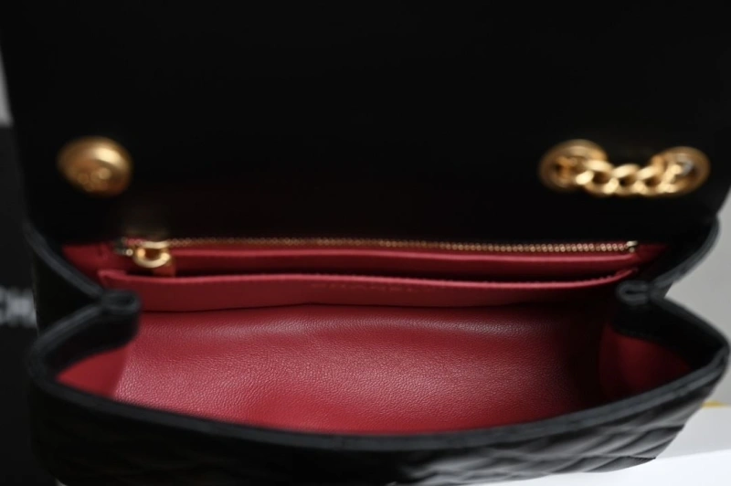 Ch**el cf series bags 4345a-0121
