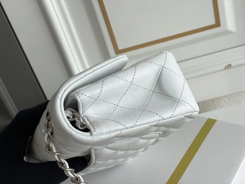 Ch**el cf series bags 4345d-0006