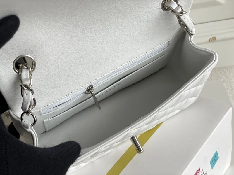 Ch**el cf series bags 4345d-0006