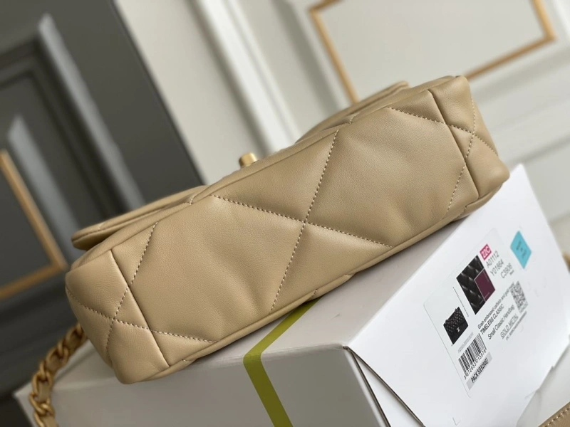 Ch**el 19 bags 4345d-0013