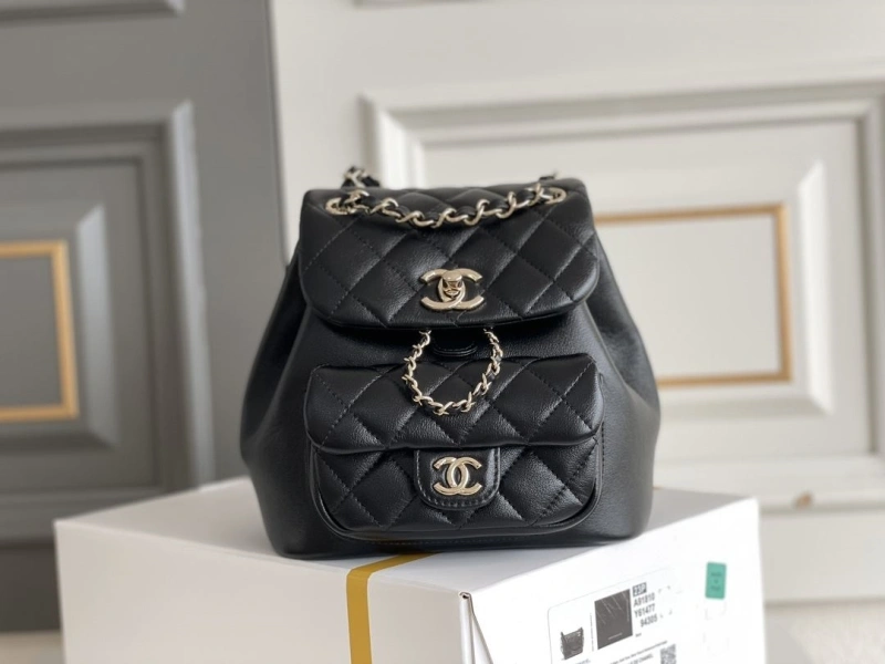 Ch**el backpacks 4345d-0029