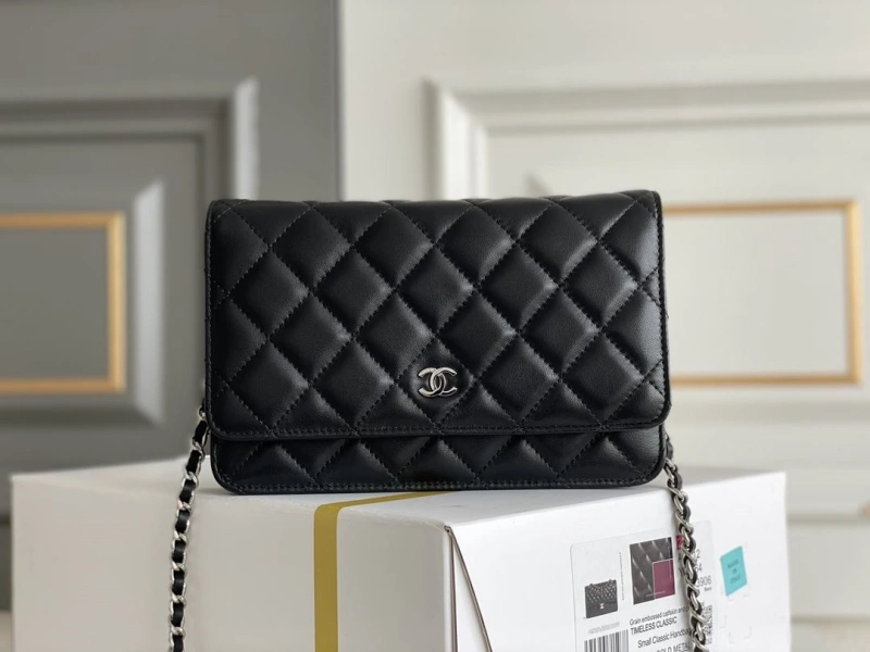 Ch**el woc bags 4345d-0088