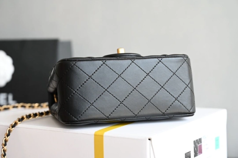 Ch**el cf series bags 4345d-0114