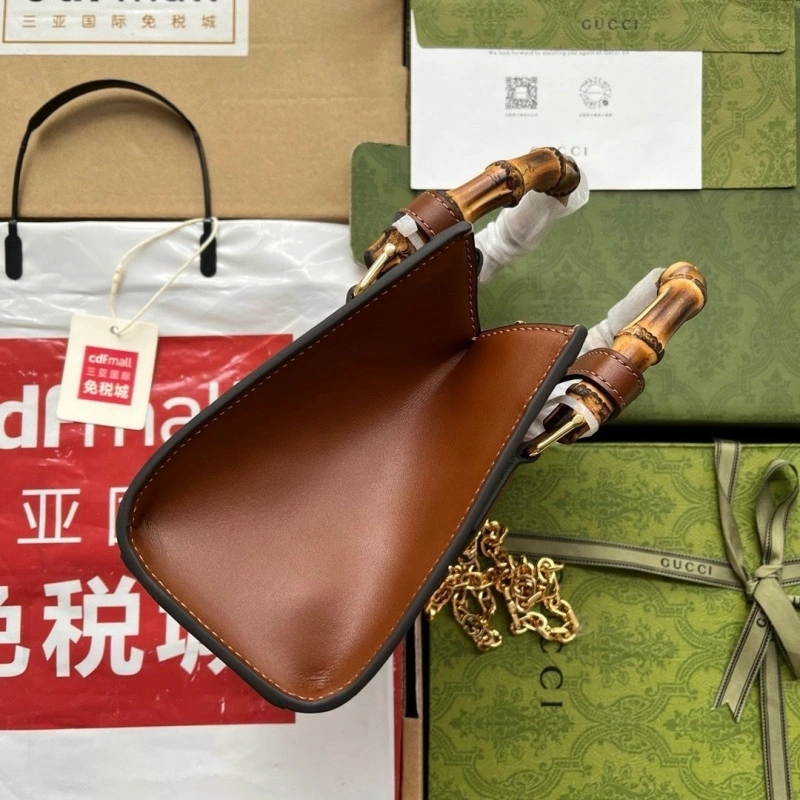 Gvc*1 top handle bags 4360c-0046