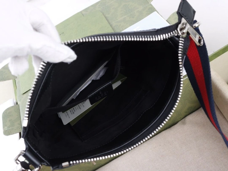 Gvc*1 satchel bags 4360c-0101