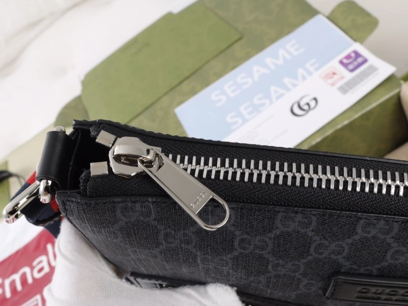Gvc*1 satchel bags 4360c-0102