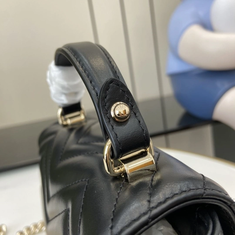 Gvc*1 top handle bags 4360c-0124
