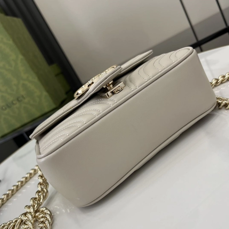 Gvc*1 top handle bags 4360c-0126