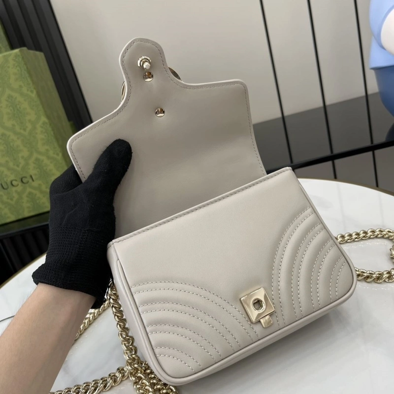 Gvc*1 top handle bags 4360c-0126